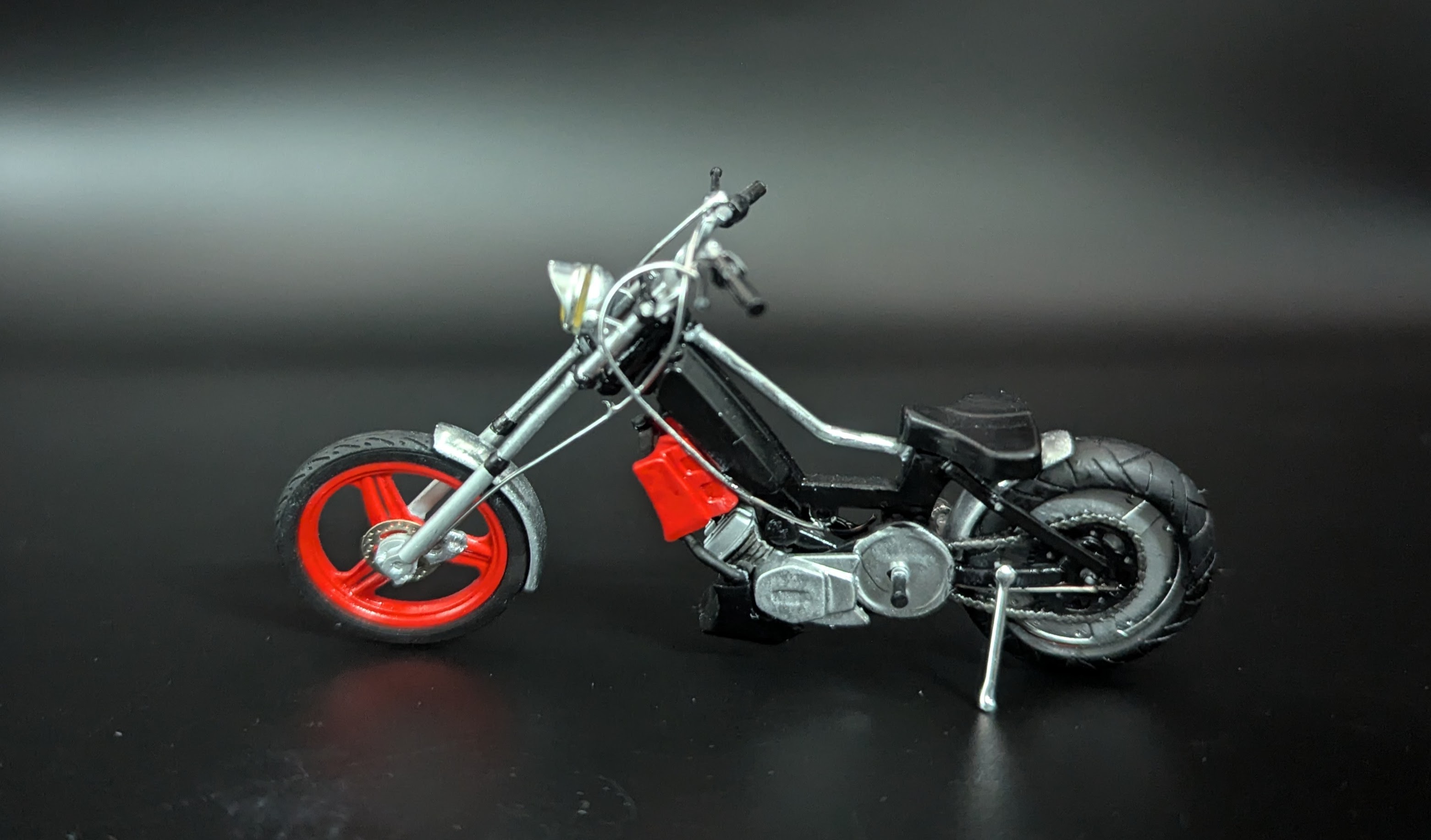 Peugeot 103 Sp Noir Chopper Style Harley Davidson 1/18