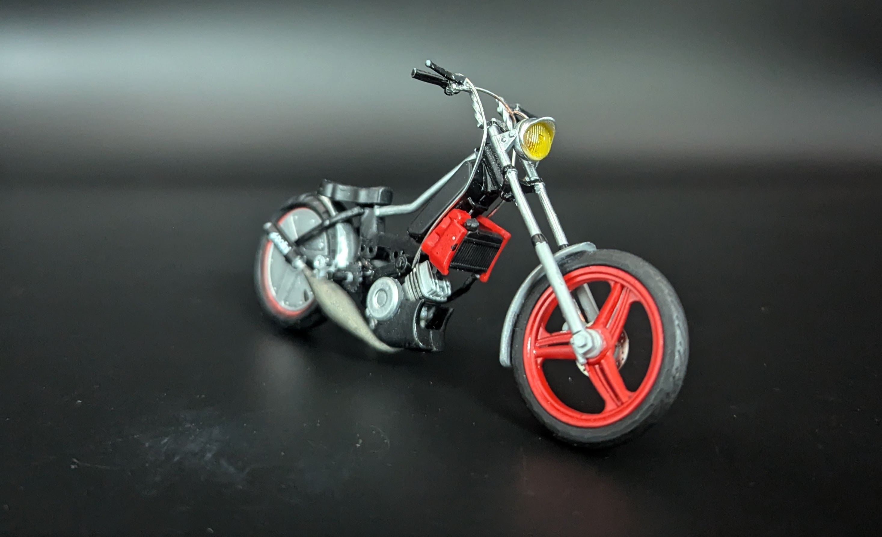 Peugeot 103 Sp Noir Chopper Style Harley Davidson 1/18