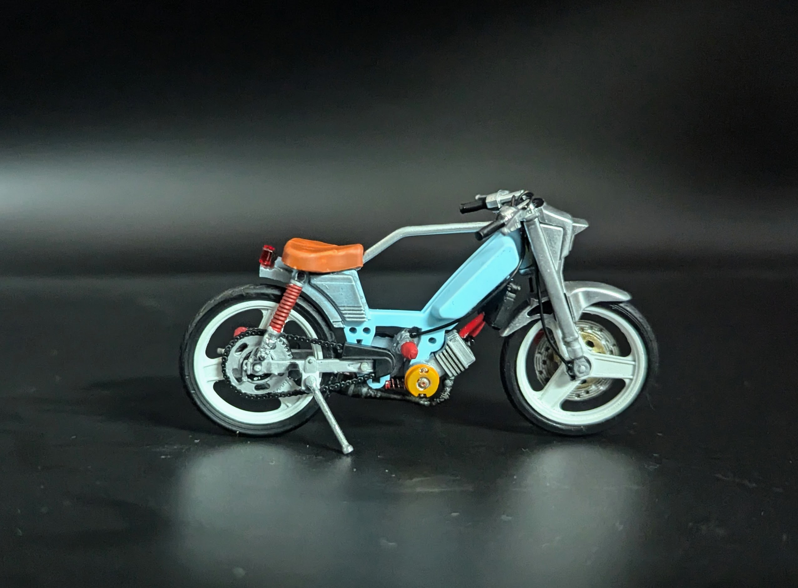 Peugeot 103 Sp Bleu Spx Cafe Racer Pot Bidalot 1/18