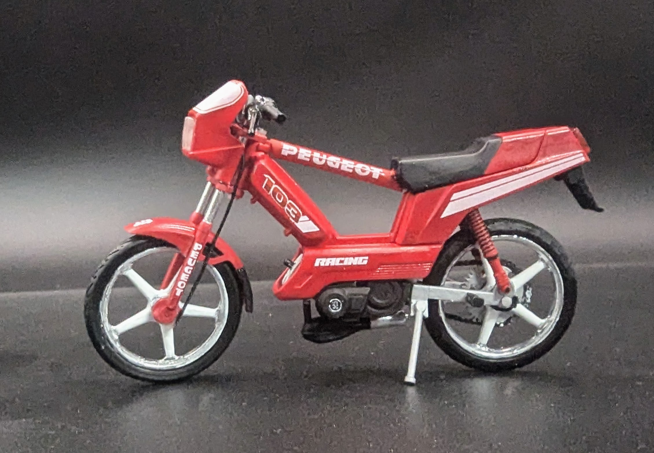 Peugeot 103 Rcx Rouge Moteur Air Totalement Origine 1/18