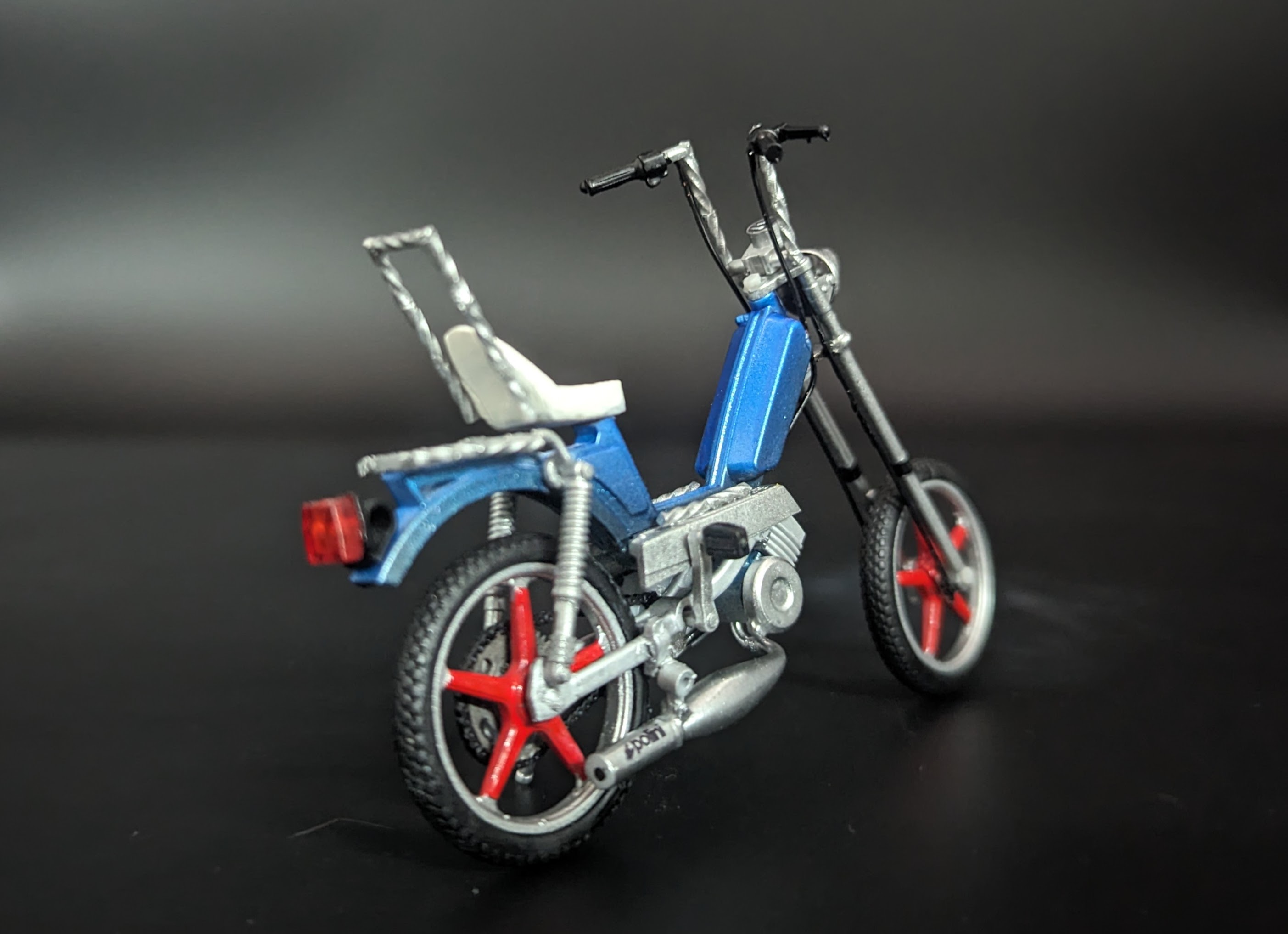 Peugeot 103 Sp Bleu Chopper Grande Fourche Guidon Torsad 1/18