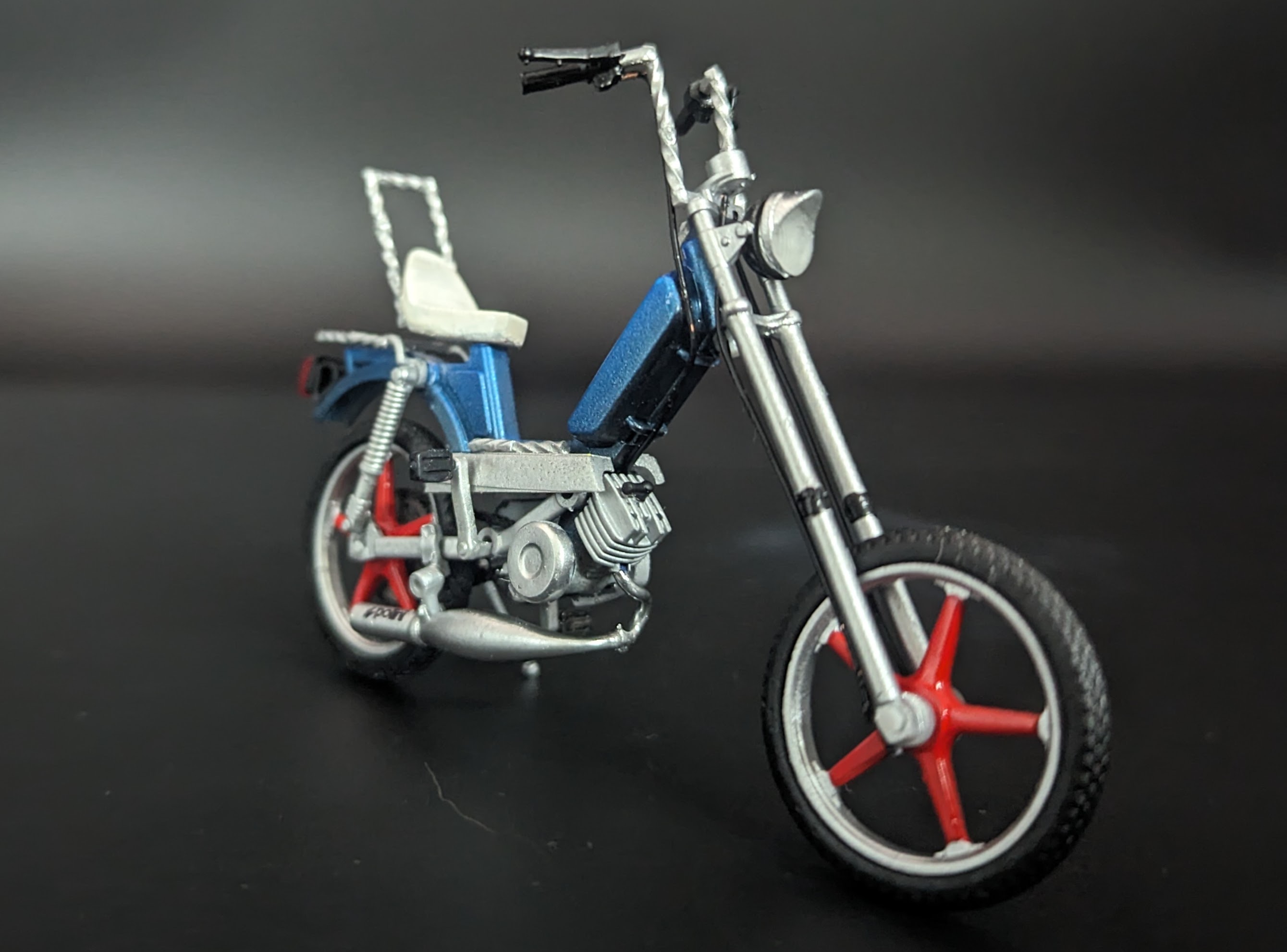 Peugeot 103 Sp Bleu Chopper Grande Fourche Guidon Torsad 1/18