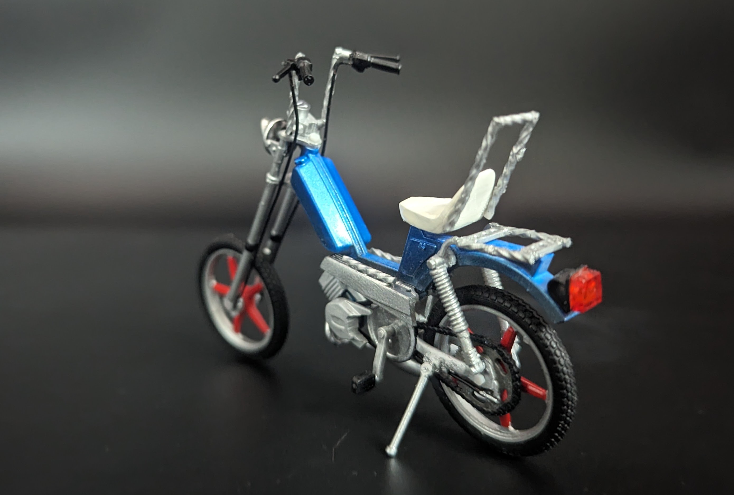 Peugeot 103 Sp Bleu Chopper Grande Fourche Guidon Torsad 1/18